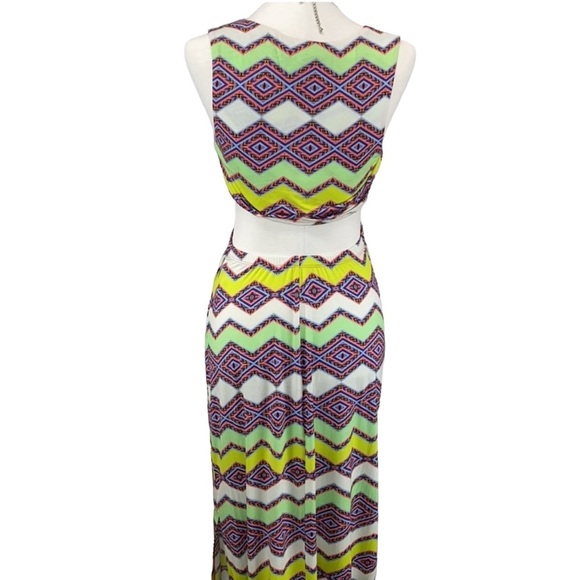 Charlie Jade Multi Colored Diamond Print Maxi Dress - Picture 2 of 7